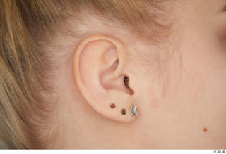 Anneli ear 0002.jpg